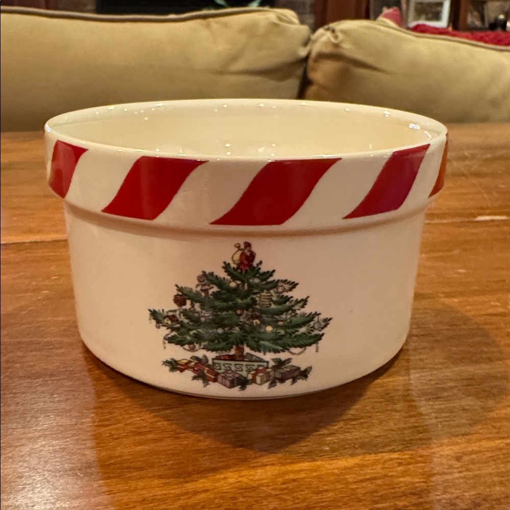 NWOT Spode Decorated Christmas Tree Ramekin Red Stripe Rim Classic Holiday NEW